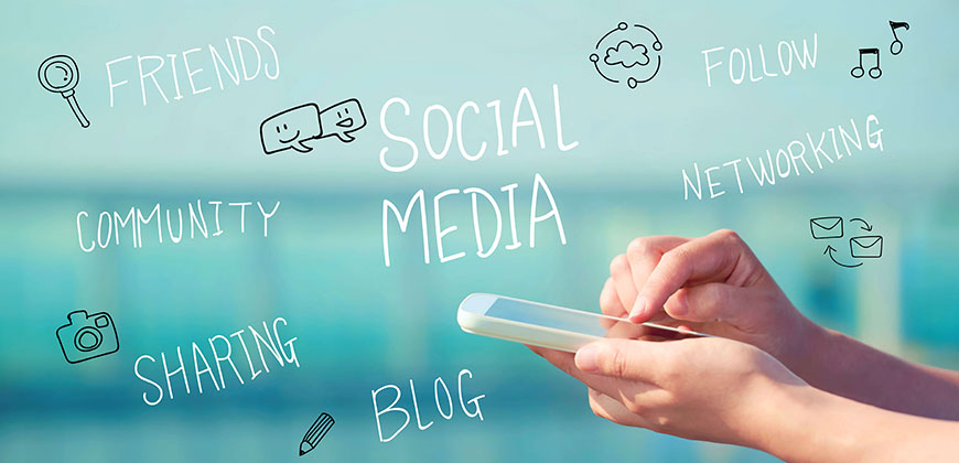 Social-Networks-and-Blogging-Media-Trends