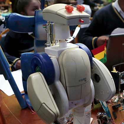 ROBOT-IN-SCHOOL-EDUCATION