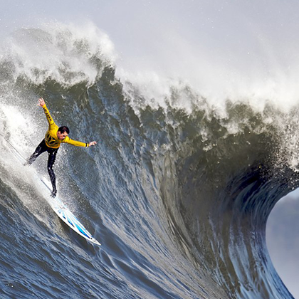 The art of surfing the change waves for leaders